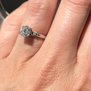 Vintage Art Deco Platinum Diamond Engagement Ring
